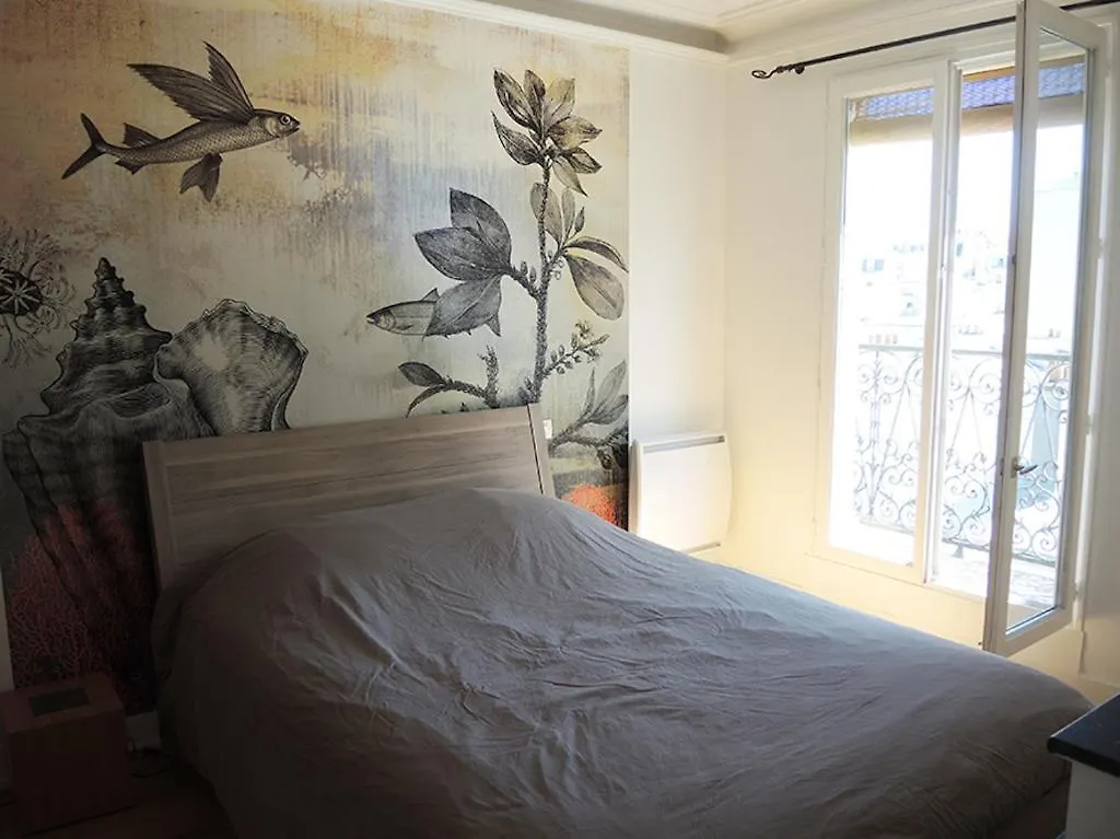 Private Room With Bathroom In Sunny Flat Paris 0*,  France